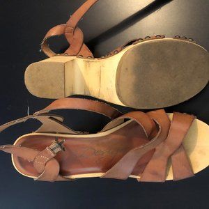 Brown clog sandals with heels